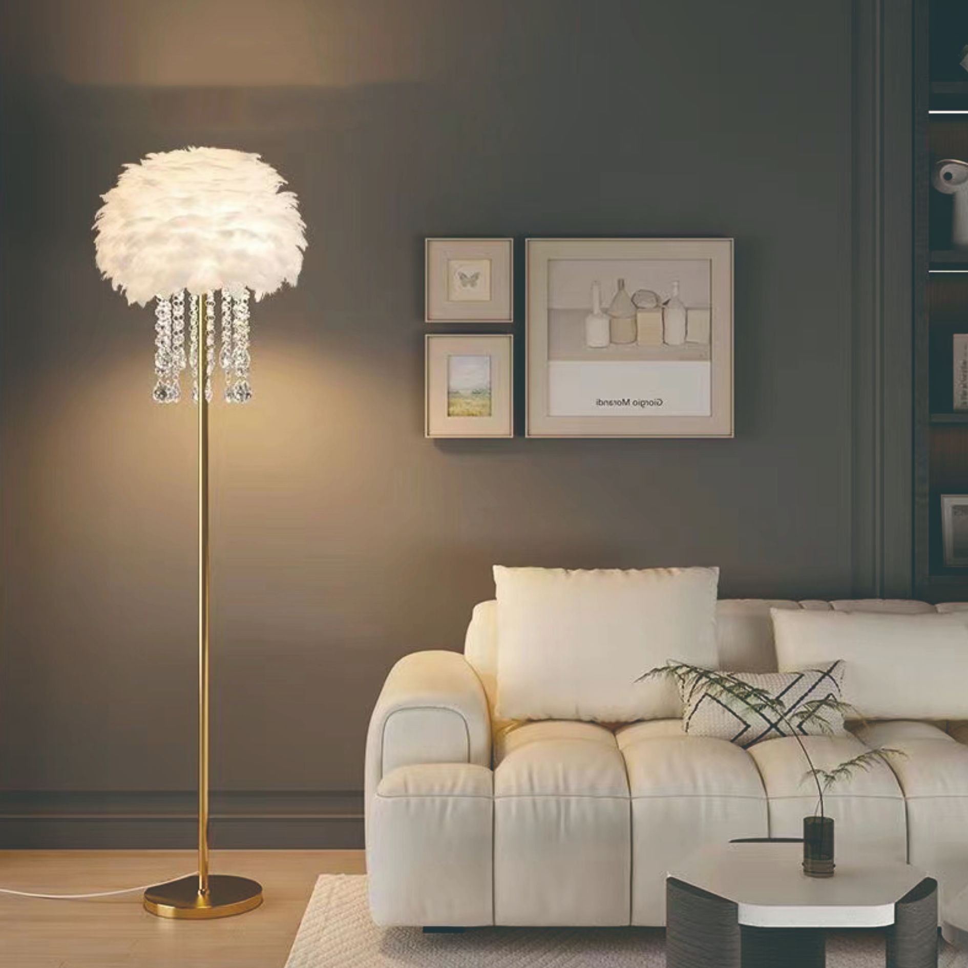 Lampadaire nordique en plumes et cristal