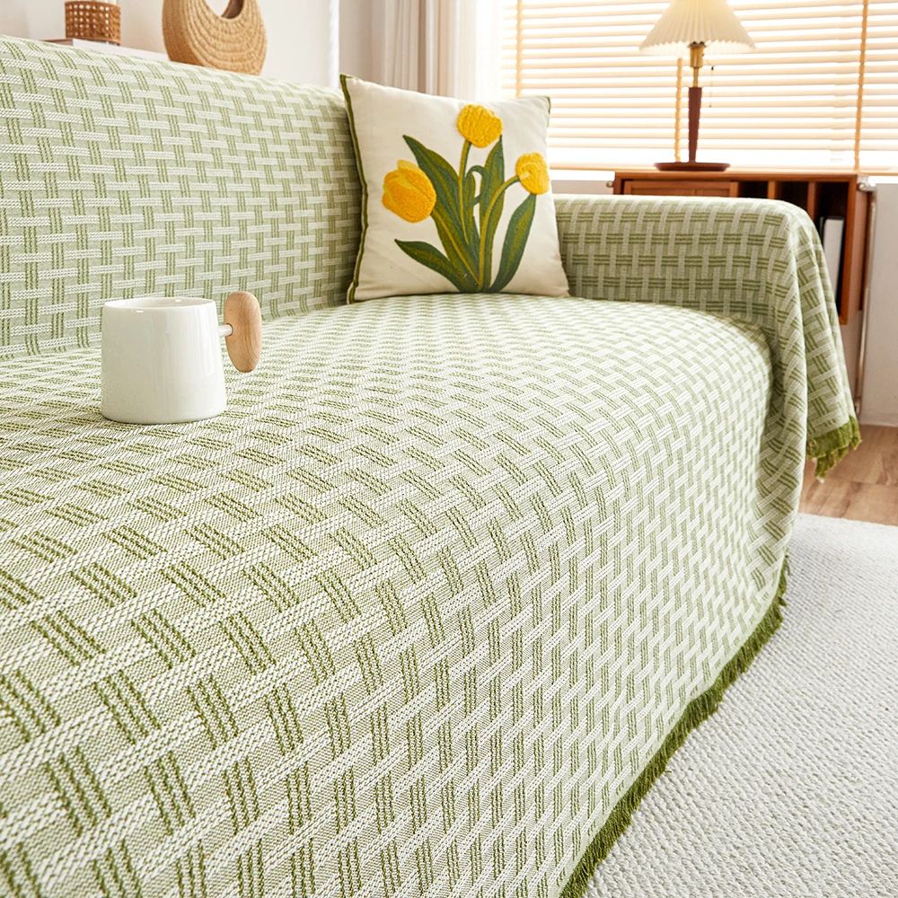 Housse de canapé géométrique Casa Serene – Olive Lattice