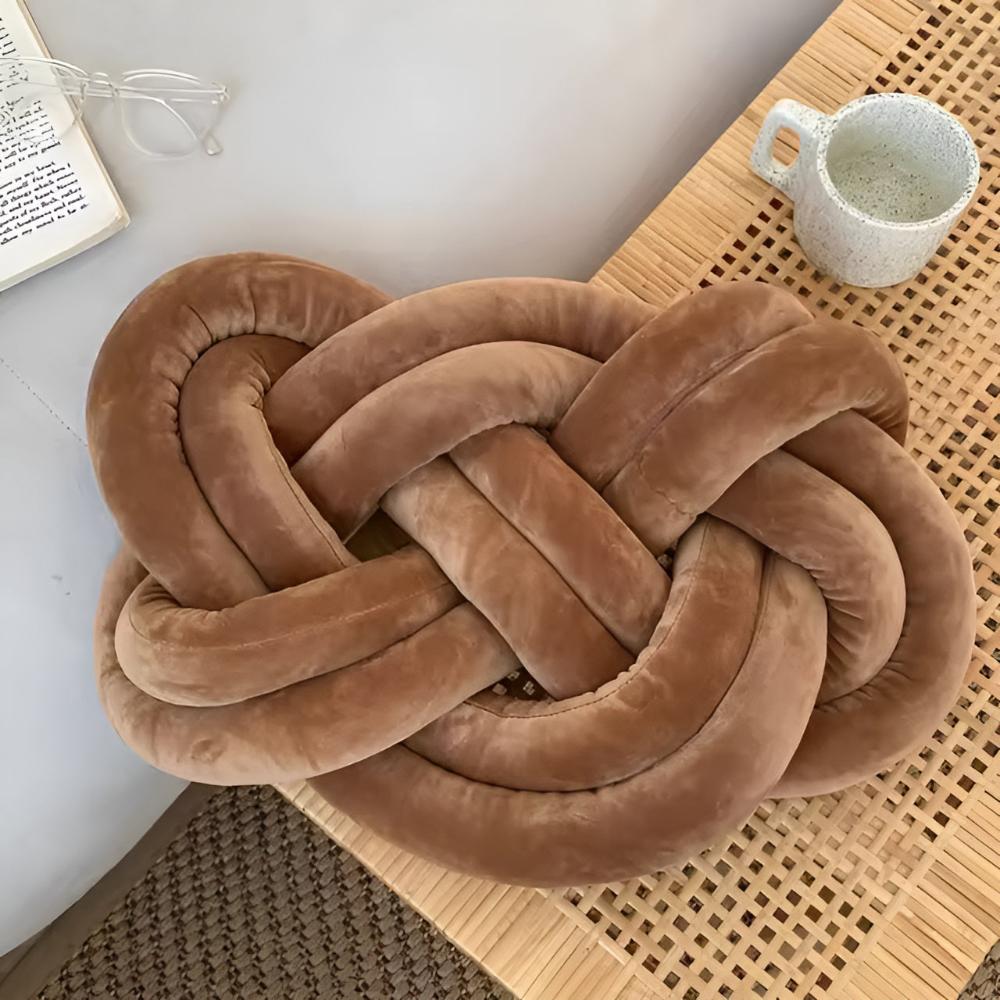 Coussin tressé moelleux