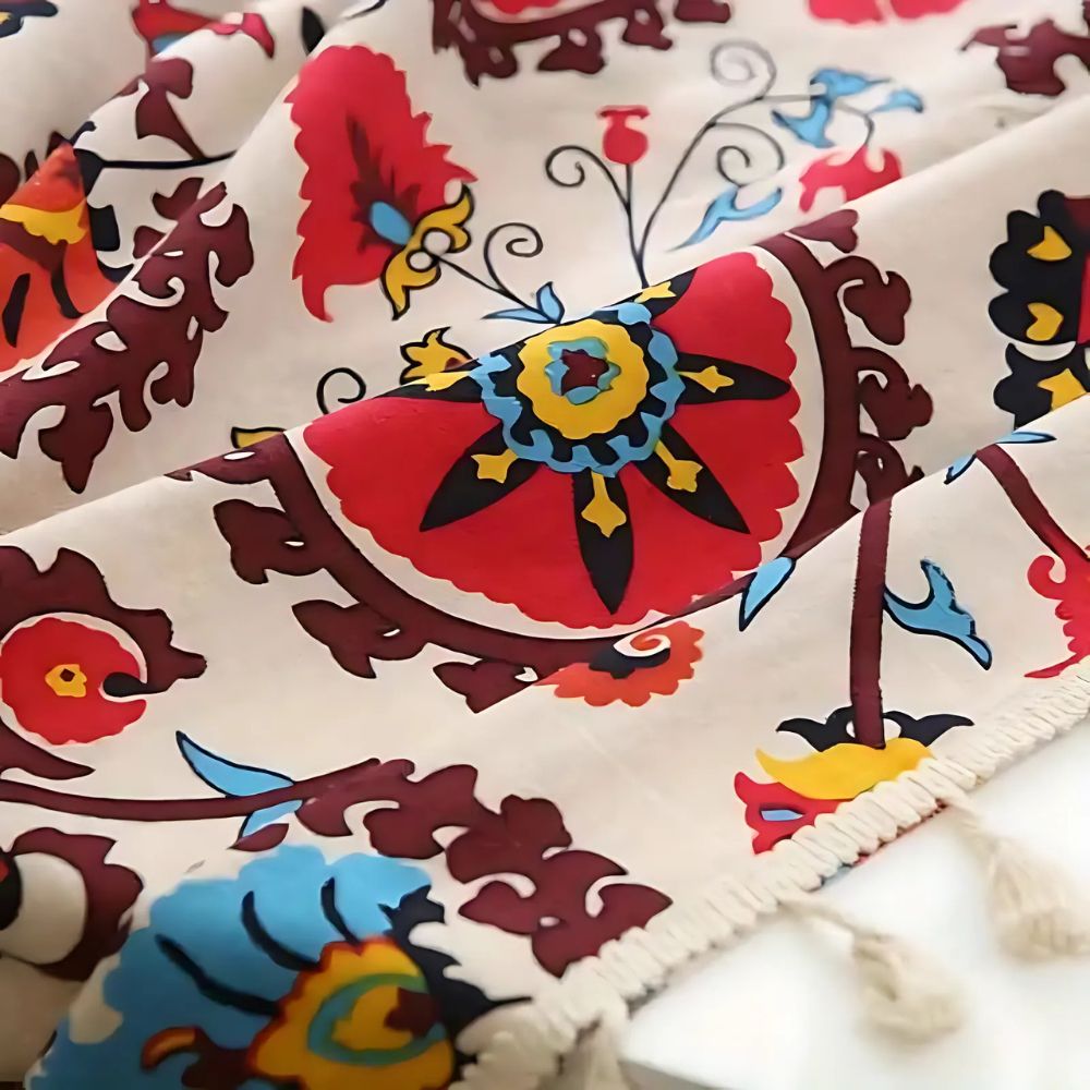 Rideau boho à pompons roue chromatique