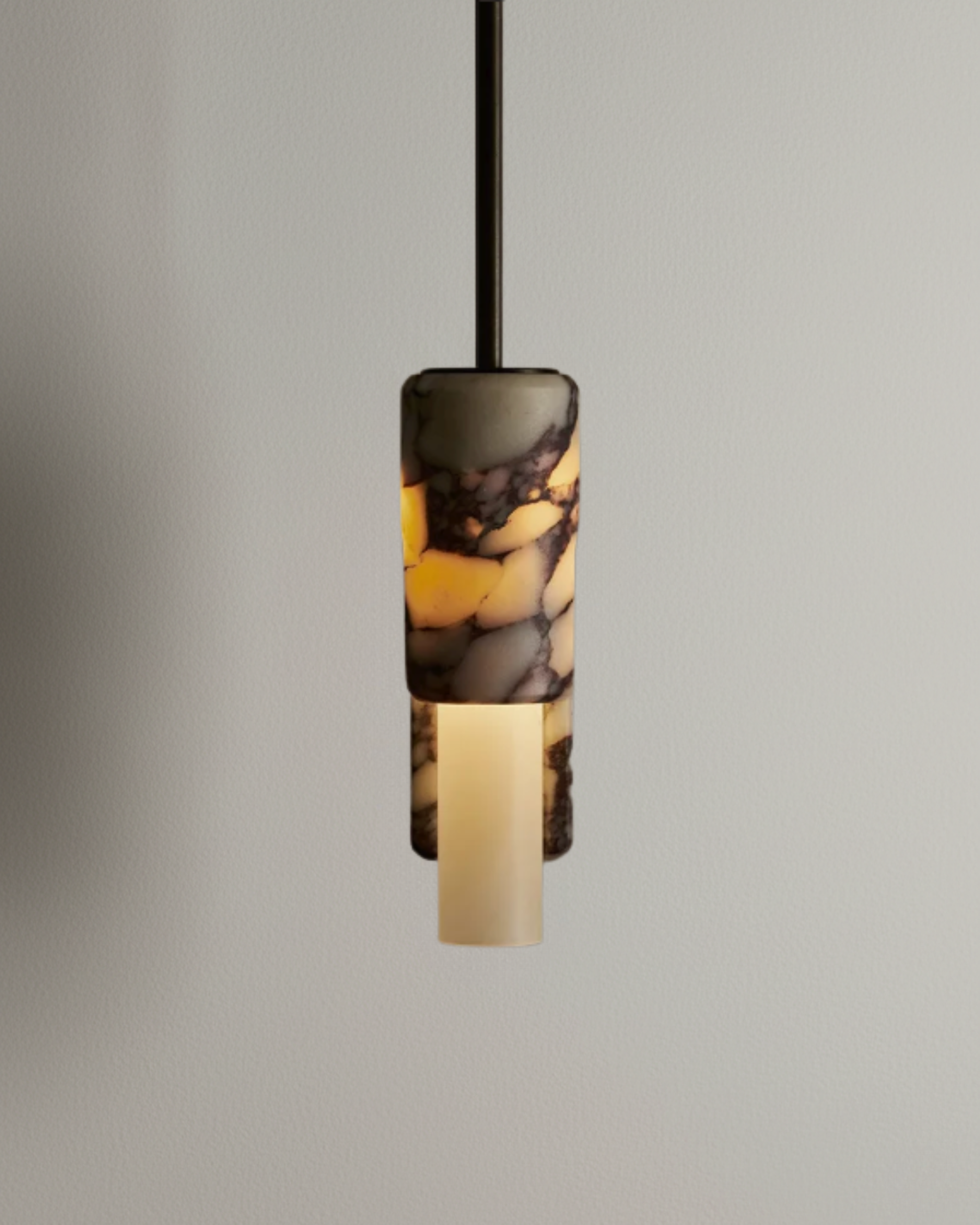 Suspension | ZORA
