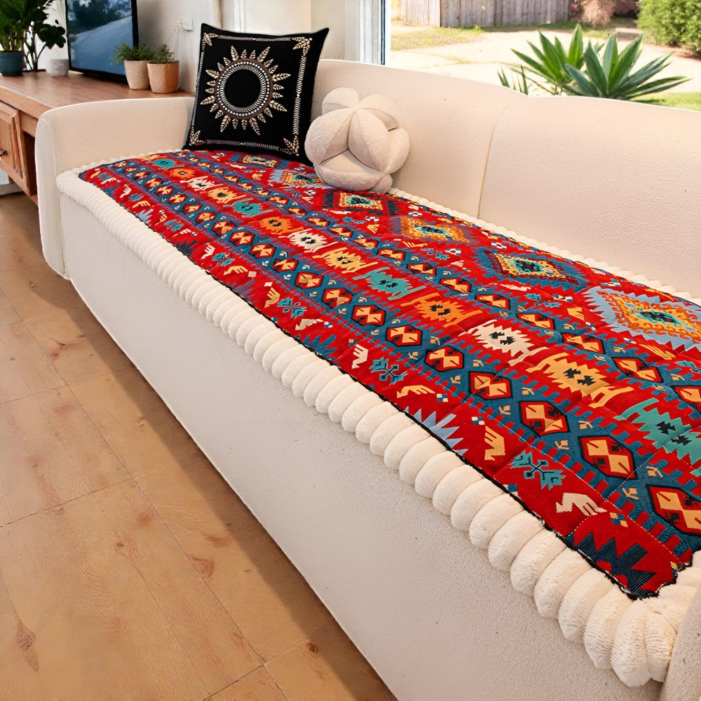 Housse de canapé matelassée antidérapante ethnique – Rouge Aztec
