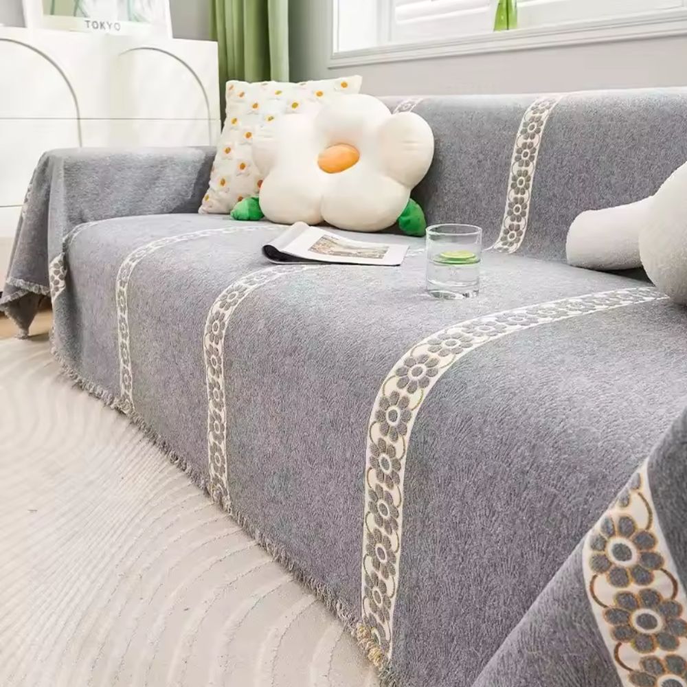 Housse de canapé motif feuilles Flourish – Willow Crest Ash