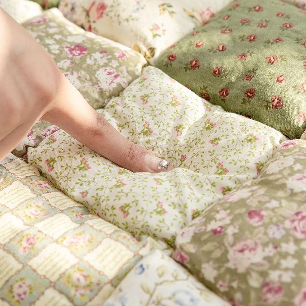 Housse de canapé matelassée fleurie