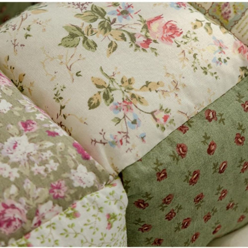 Housse de canapé matelassée fleurie