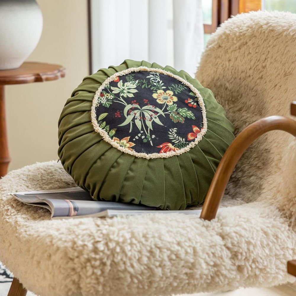 Coussin rond en velours bouquet fleuri – Forest Bloom