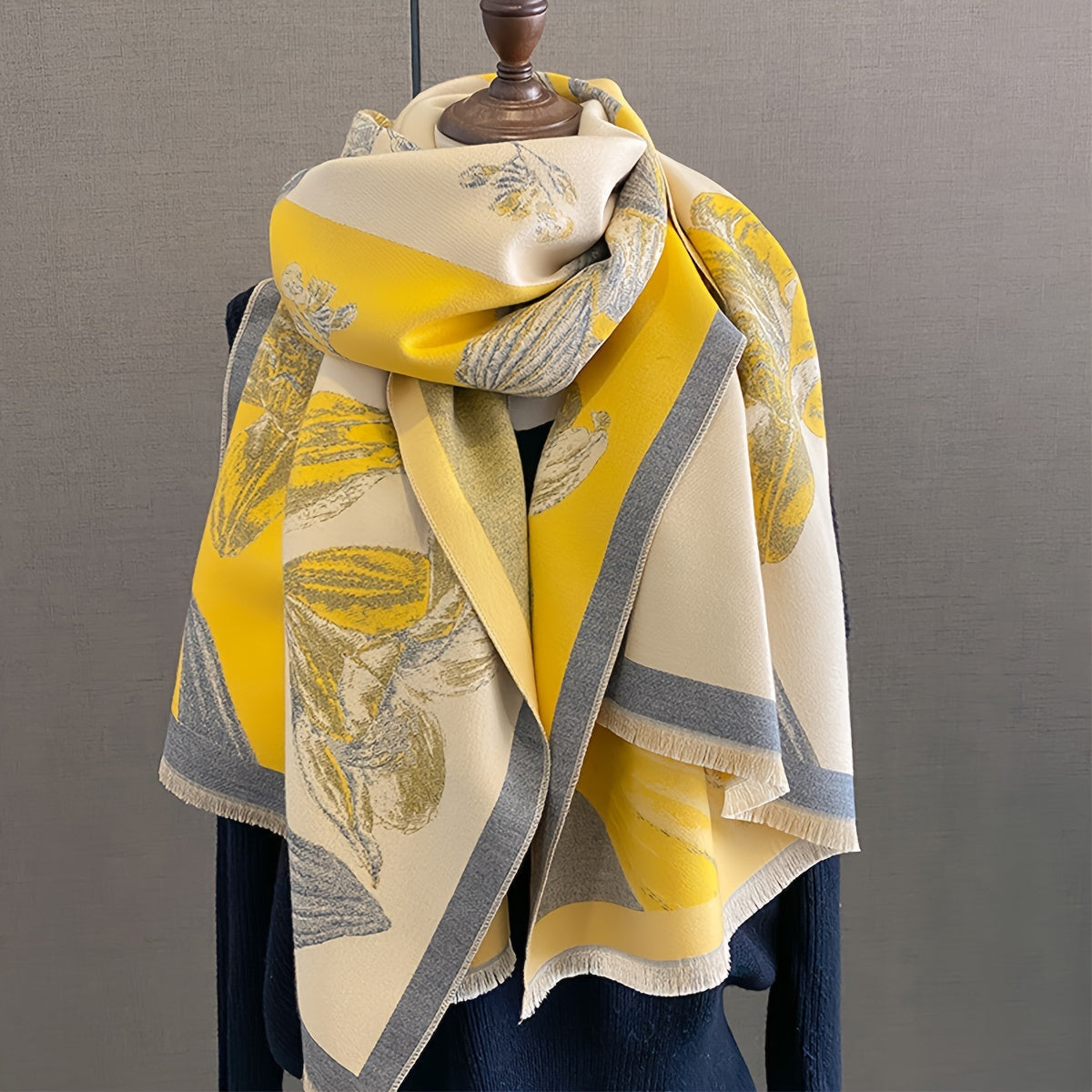 Écharpe-châle douce motif iris