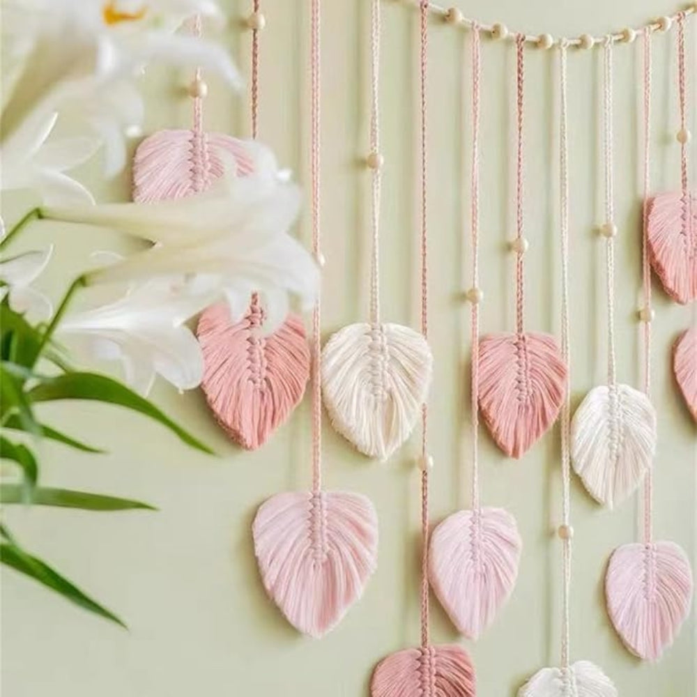 Décoration murale en macramé motif feuilles