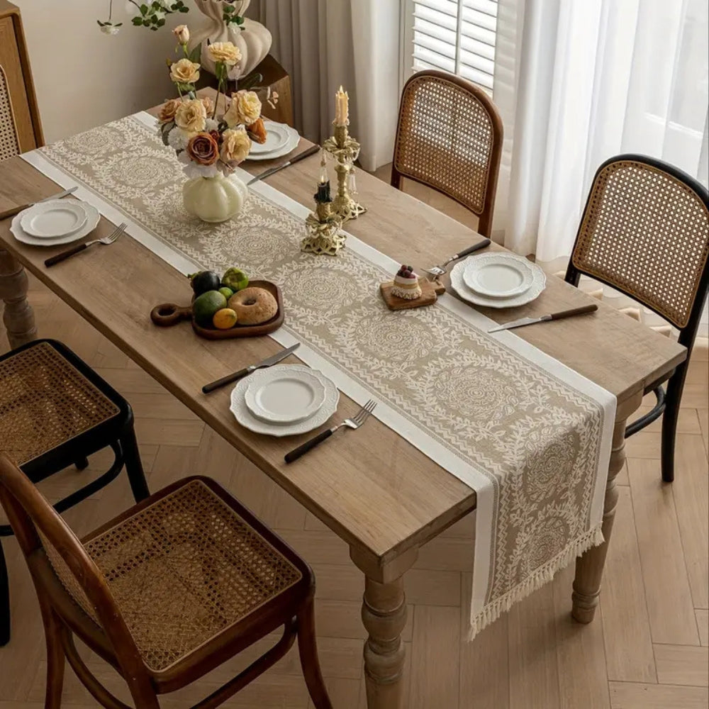 Chemin de table en lin luxueux Leona