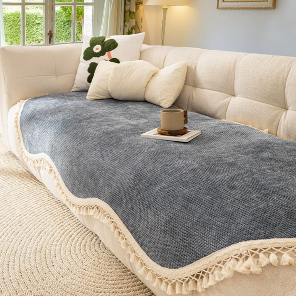 Housse de canapé en chenille texturée à pompons