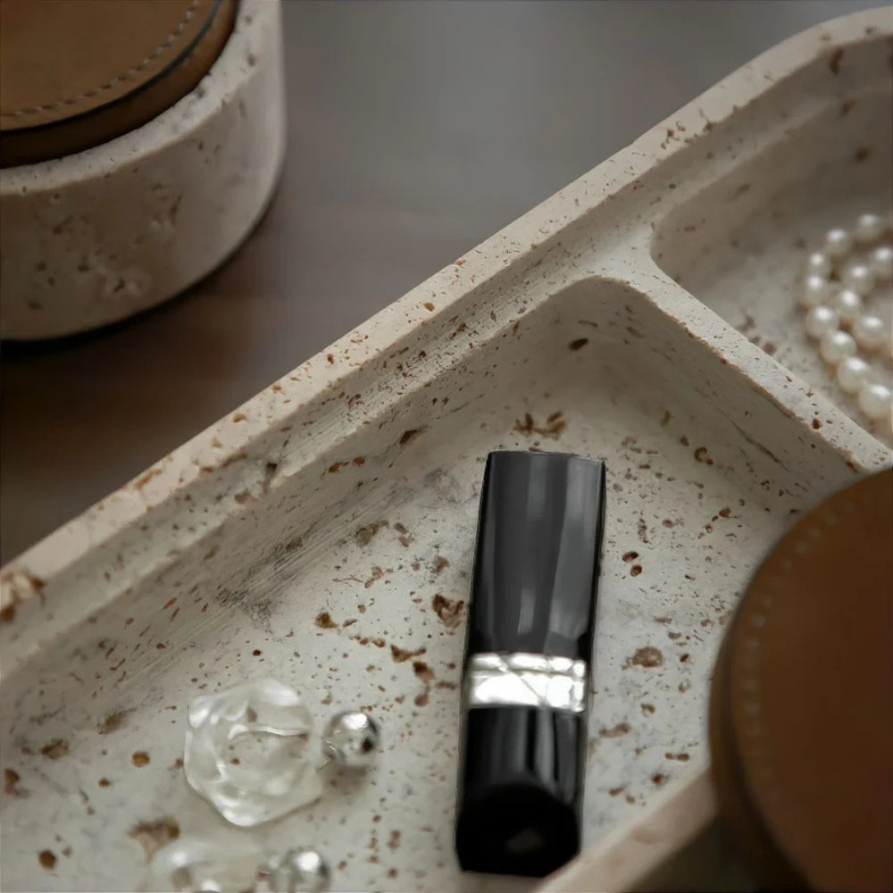 Boîte à bijoux en marbre à couvercle cuir