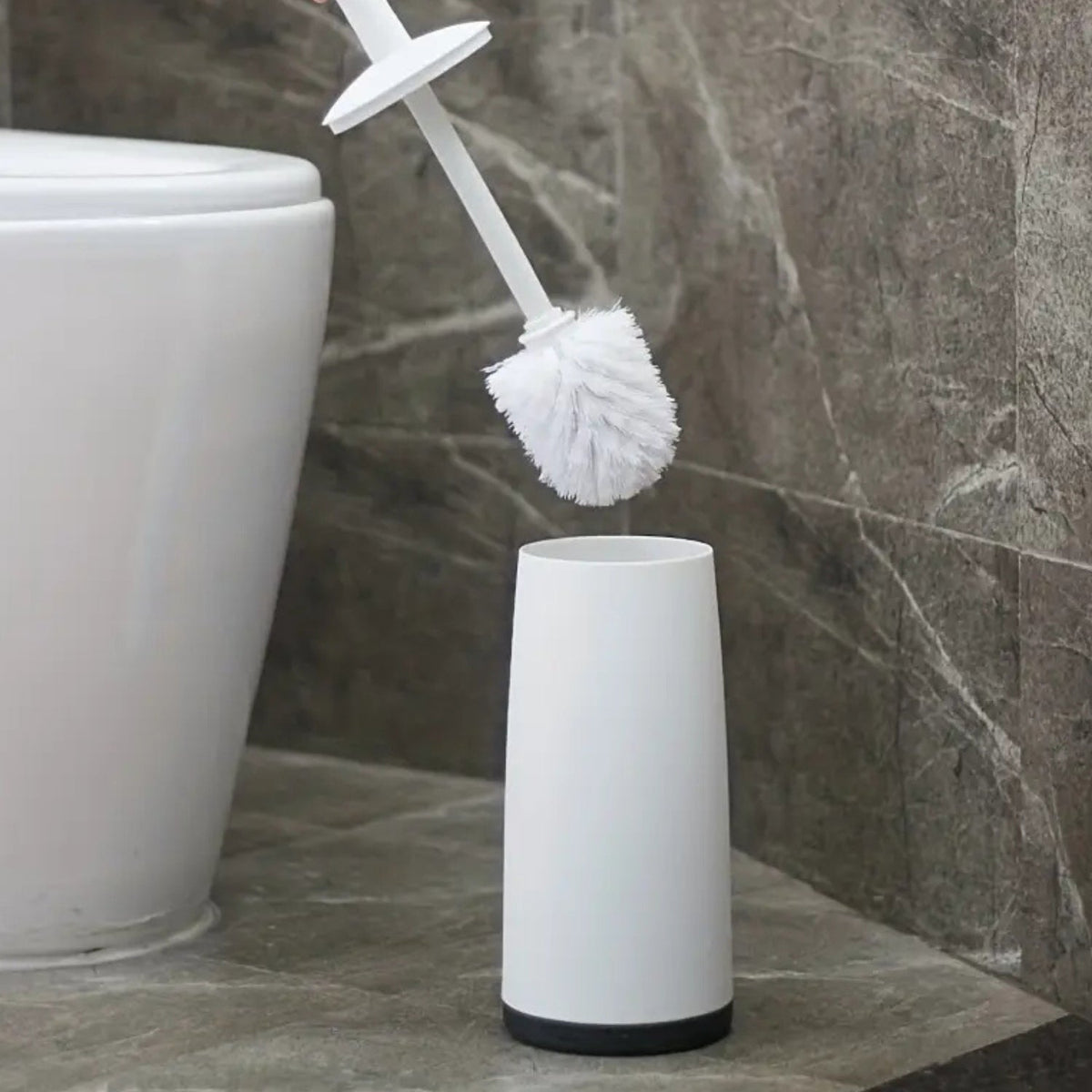 Brosse WC moderne pour salle de bain