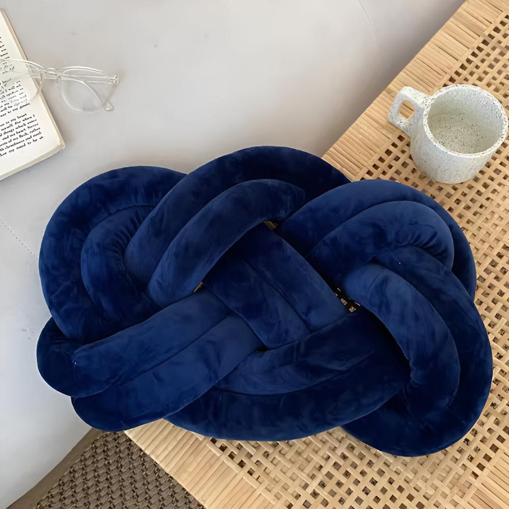 Coussin tressé moelleux