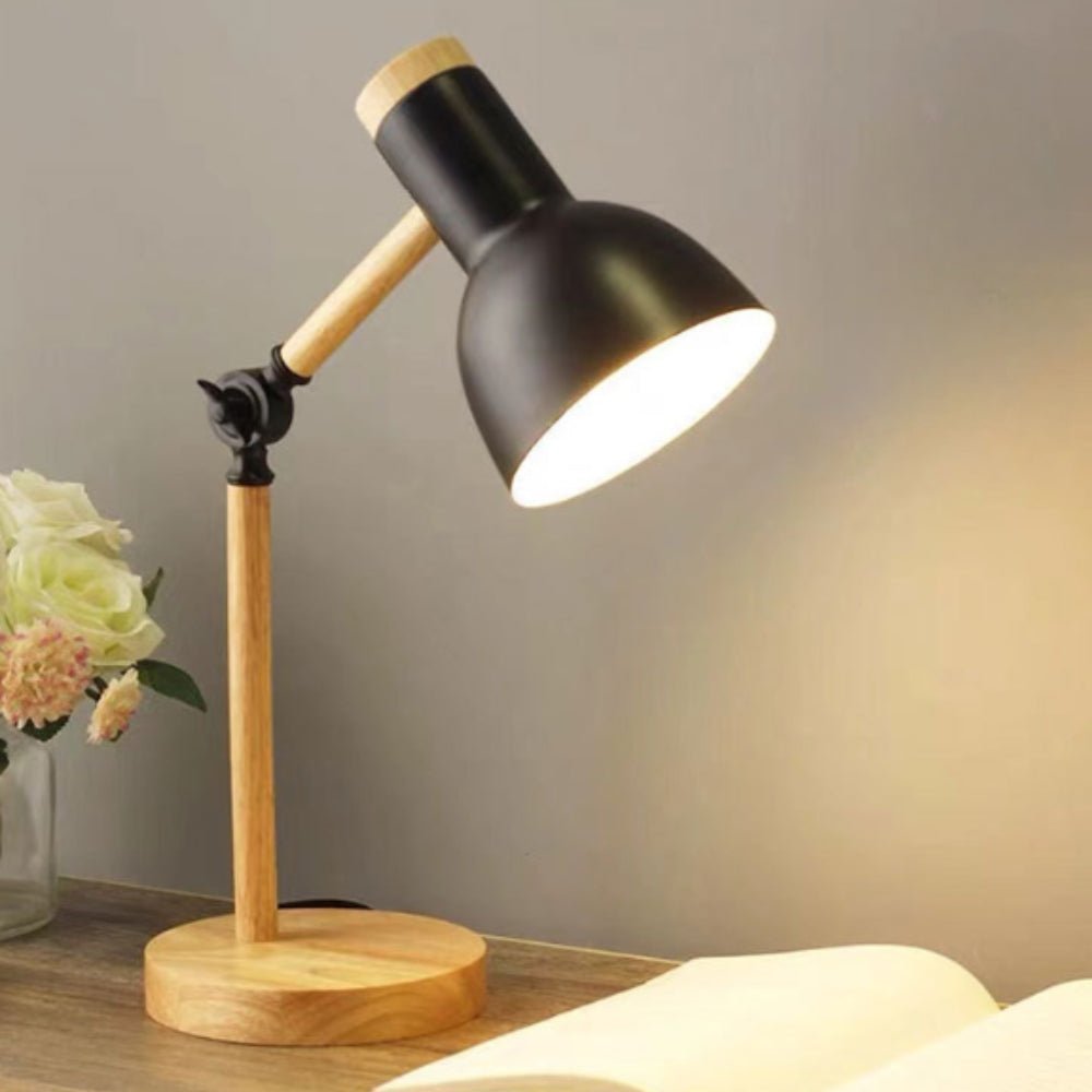 Lampe de table LED nordique en fer et bois – Ivoire Oak