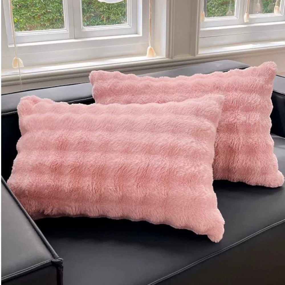 Housse de coussin en fausse fourrure de lapin