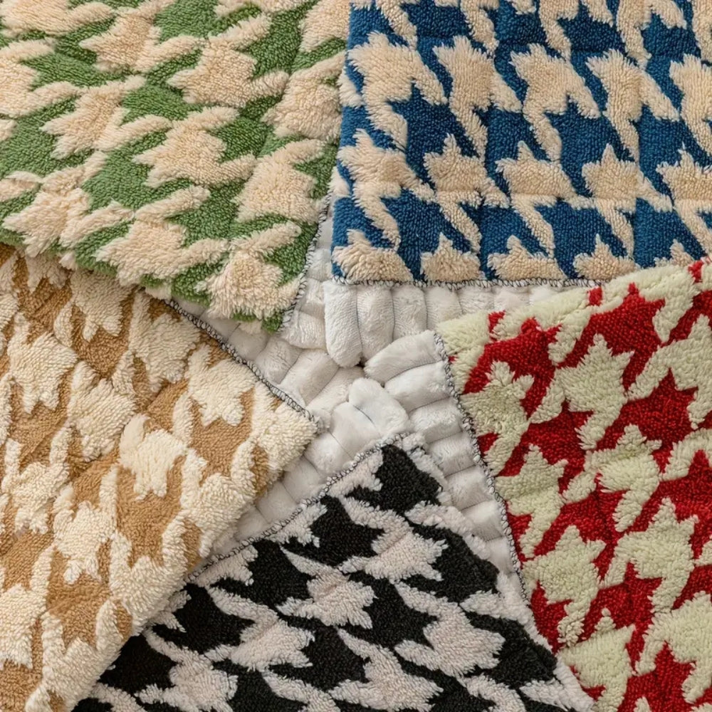 Housse de canapé et coussin pied-de-poule moelleux