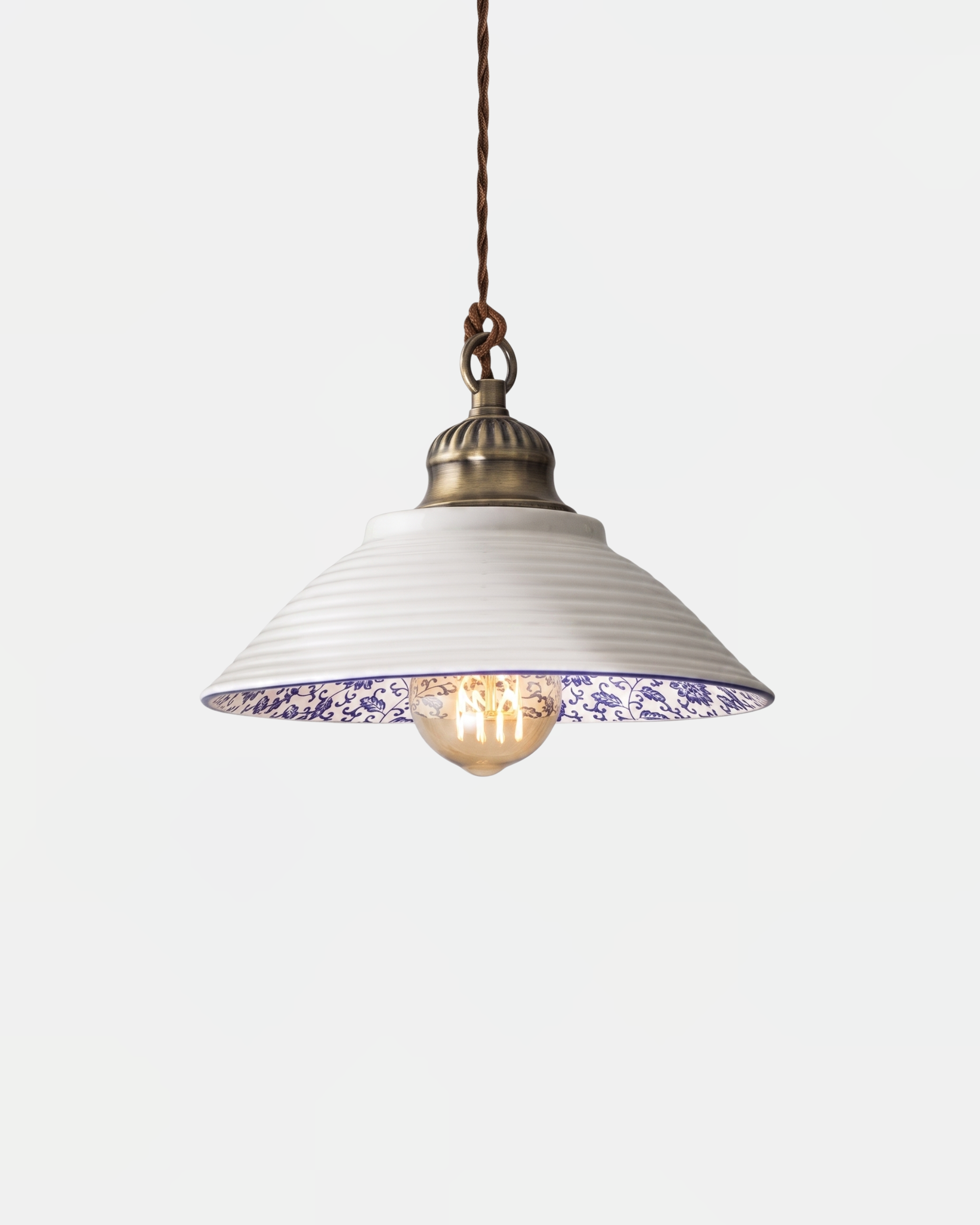 Suspension | KLARIA – Corolle