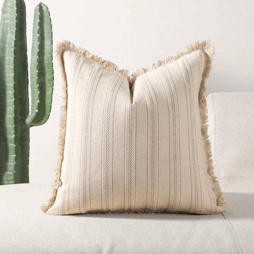 Housse de coussin texturée à franges rayures scandinaves
