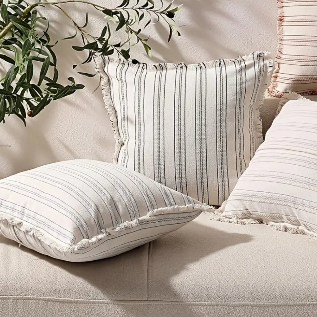 Housse de coussin texturée à franges rayures scandinaves
