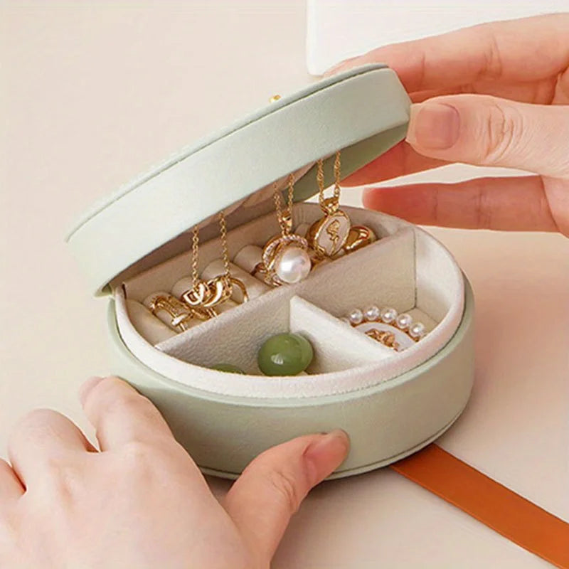 Petite Boîte À Bijoux De Voyage En Cuir