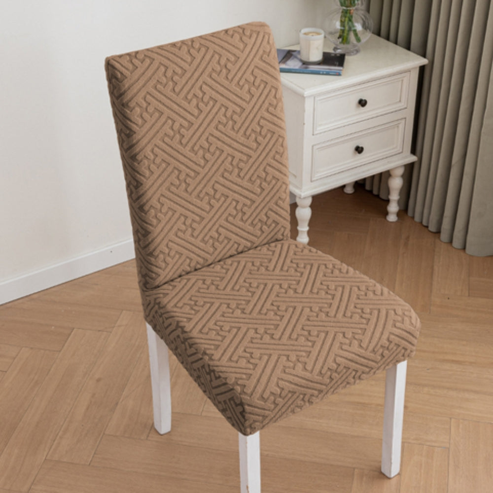 Housse de chaise extensible Silvra à losanges
