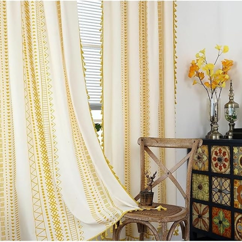 Rideau artisanal à pompons Solstice Loom – Doré Ochre