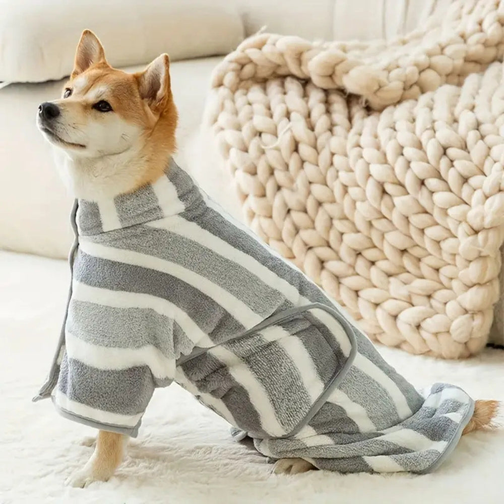 Peignoir de séchage Gentle Touch pour chien – Gris Cuddle