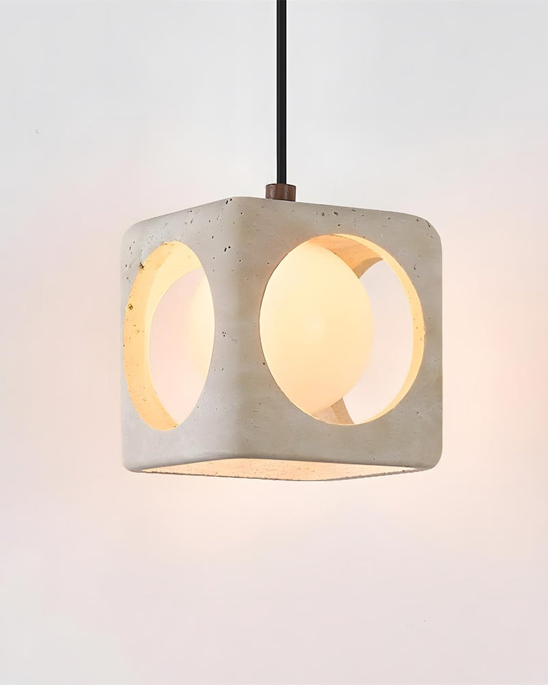 Suspension | MADO