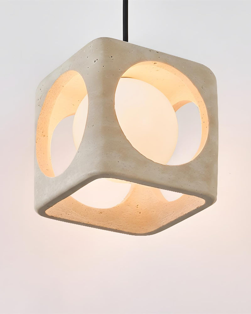 Suspension | MADO