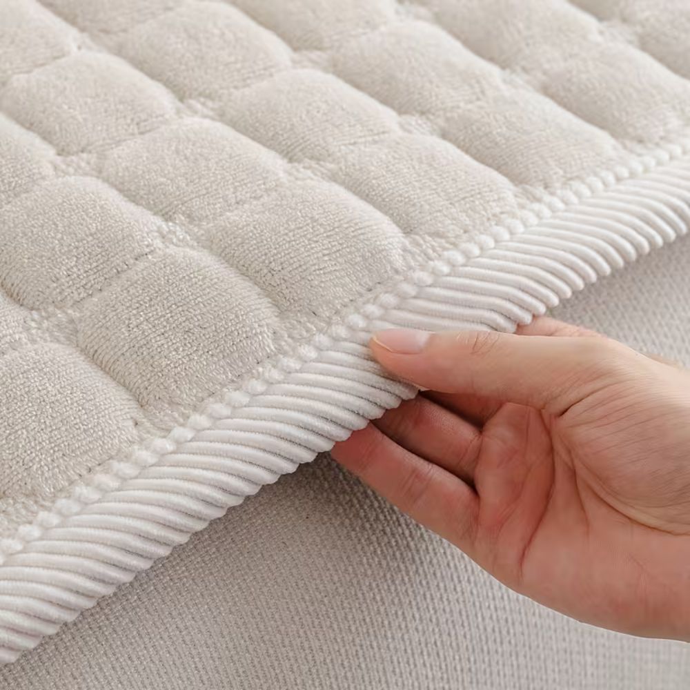 Housse de canapé matelassée minimaliste