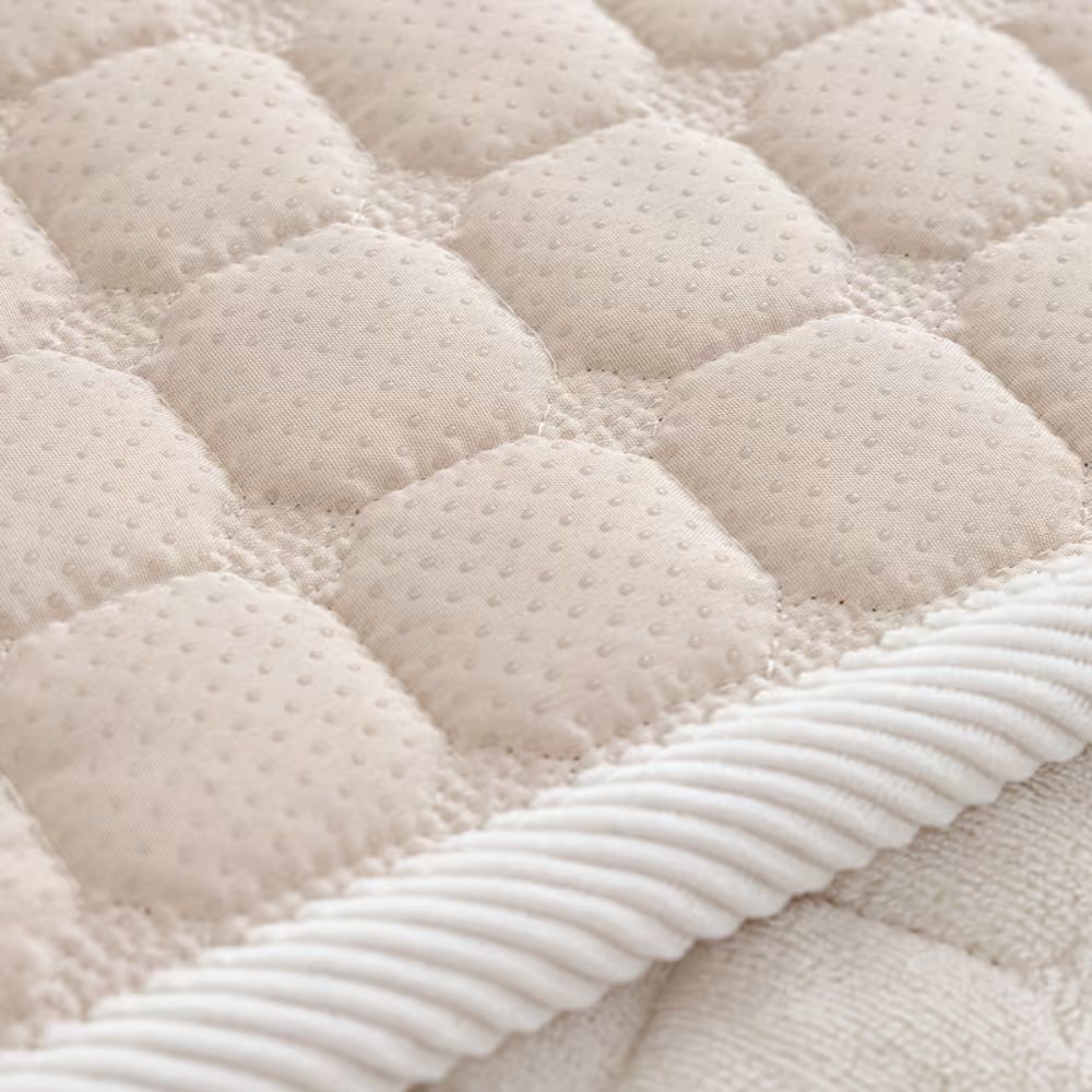 Housse de canapé matelassée minimaliste