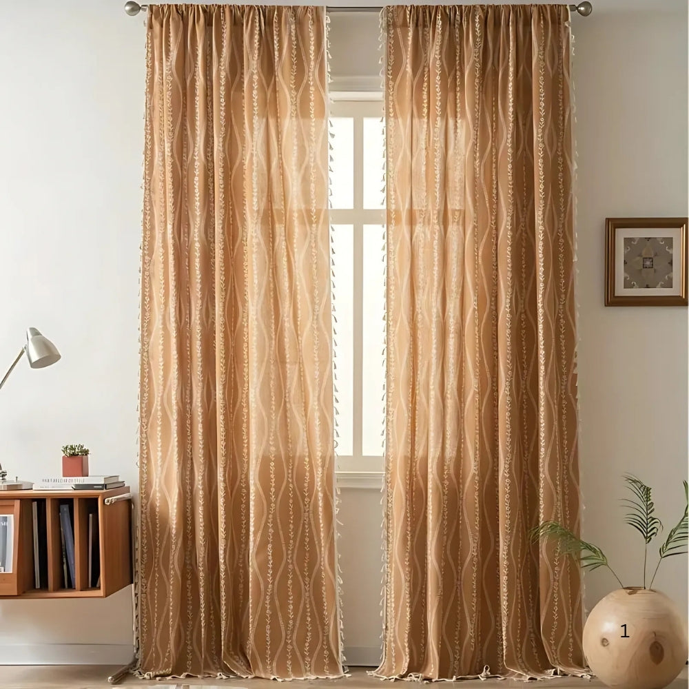 Rideau beige à pompons motif épis de blé – 59"x63"