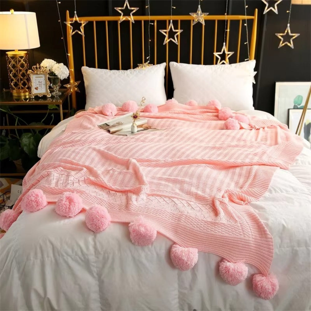 Plaid macaron à pompons moelleux Whimsy