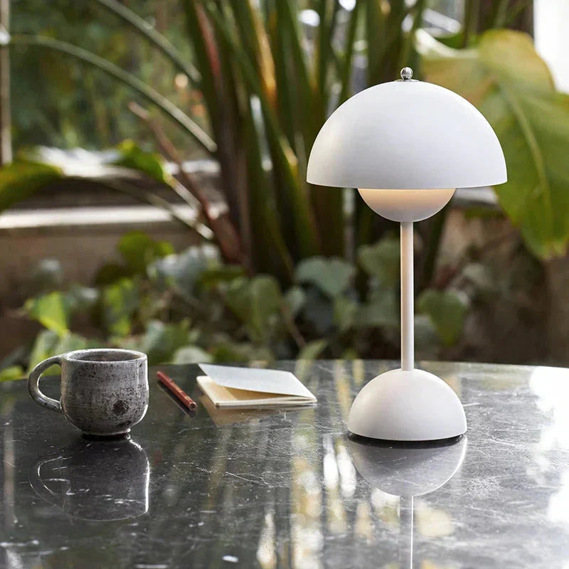 LunarGlow lampe de table LED