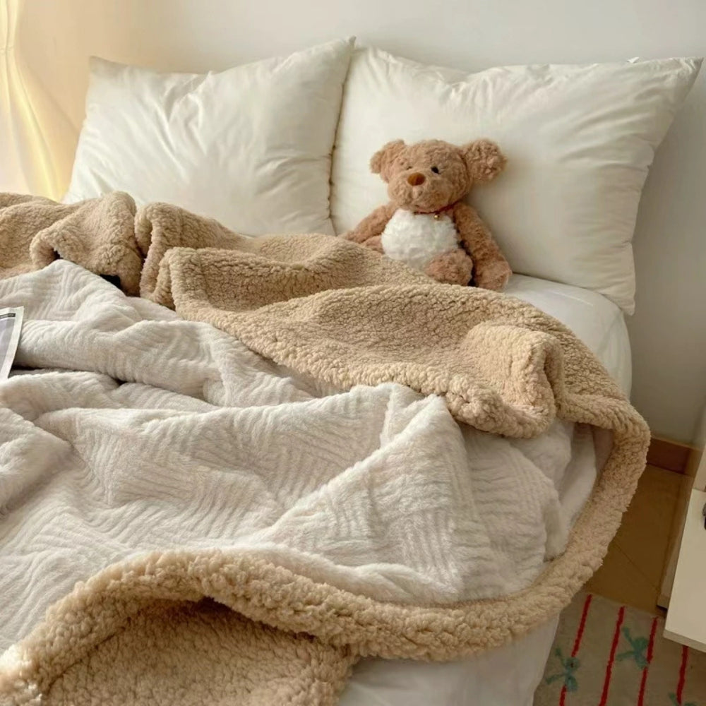 Plaid jacquard doux Seraphina fausse fourrure de lapin