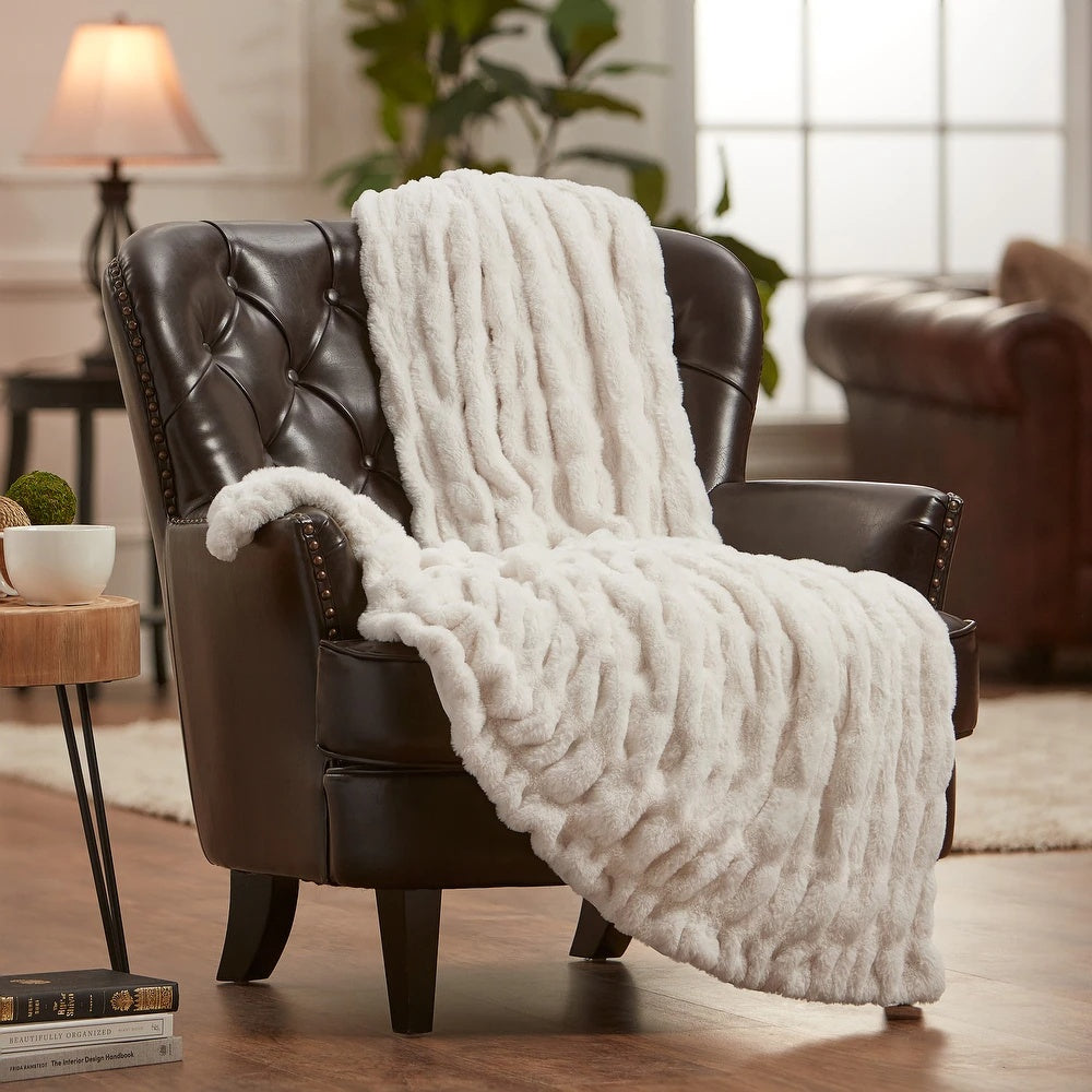Plaid Chic Casa en fausse fourrure